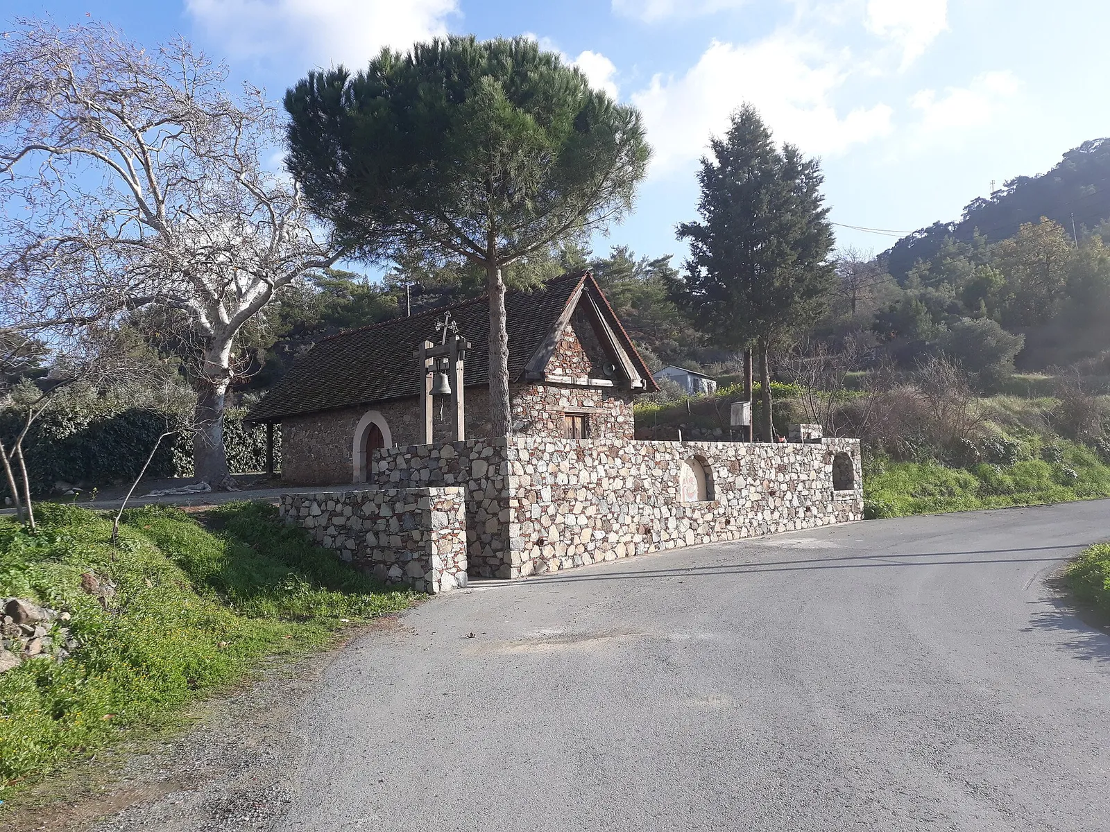 Kyra Church