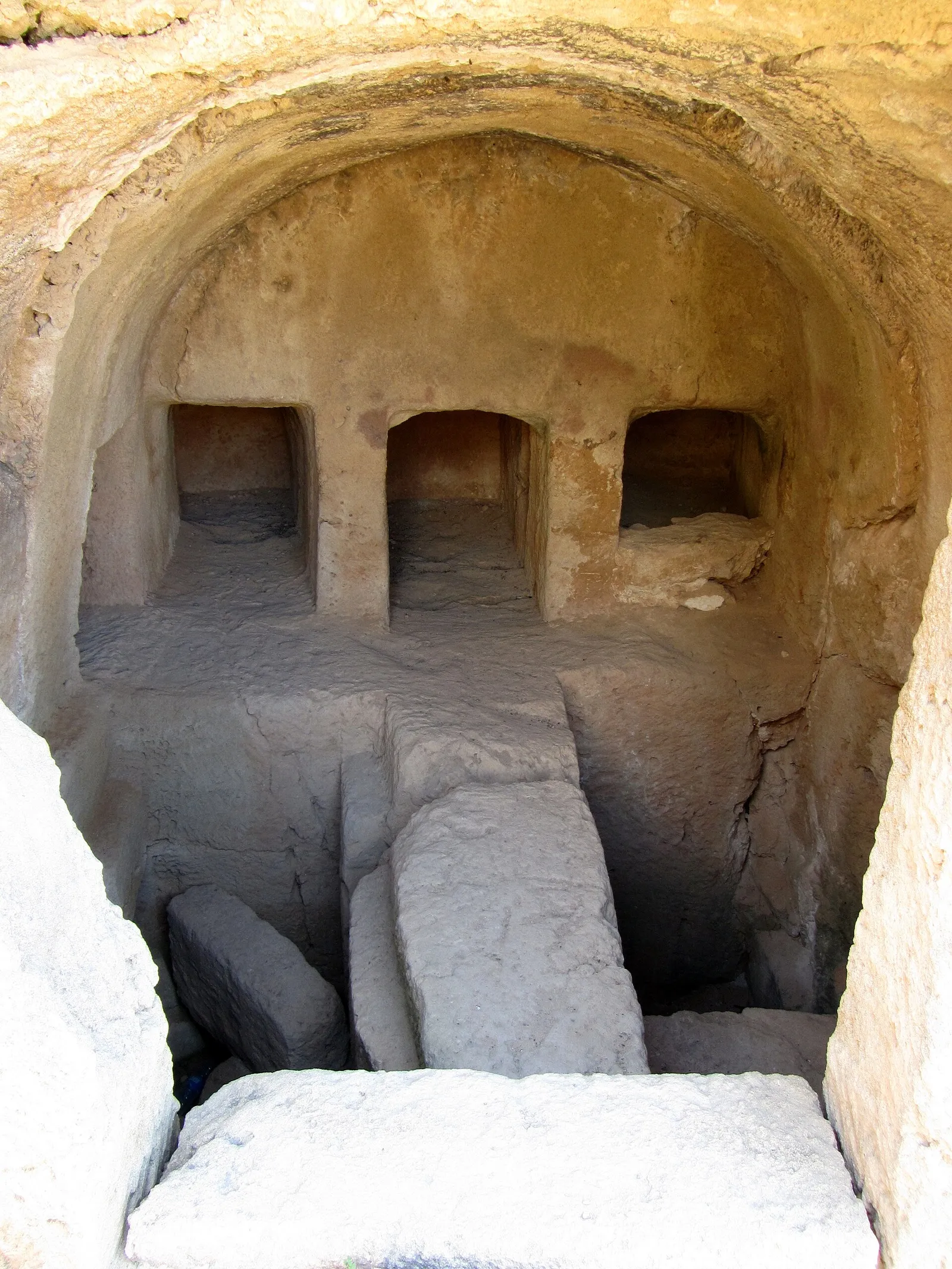 Tomb 2