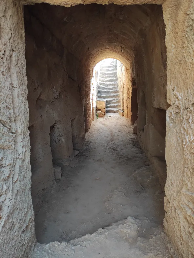 Tomb 6