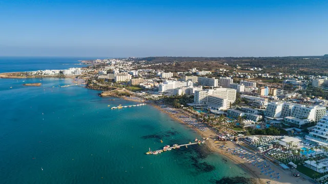 Vrissi Beach | Sunrise Beach