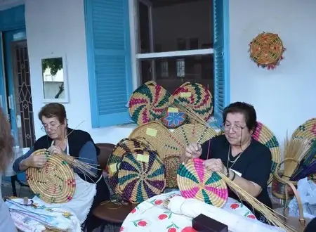 Σπήλια
