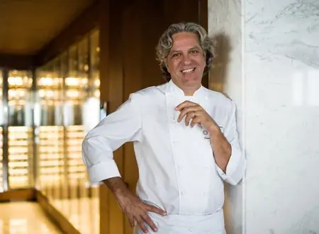 Chef Giorgio Locatelli επιστρέφει στο AMARA