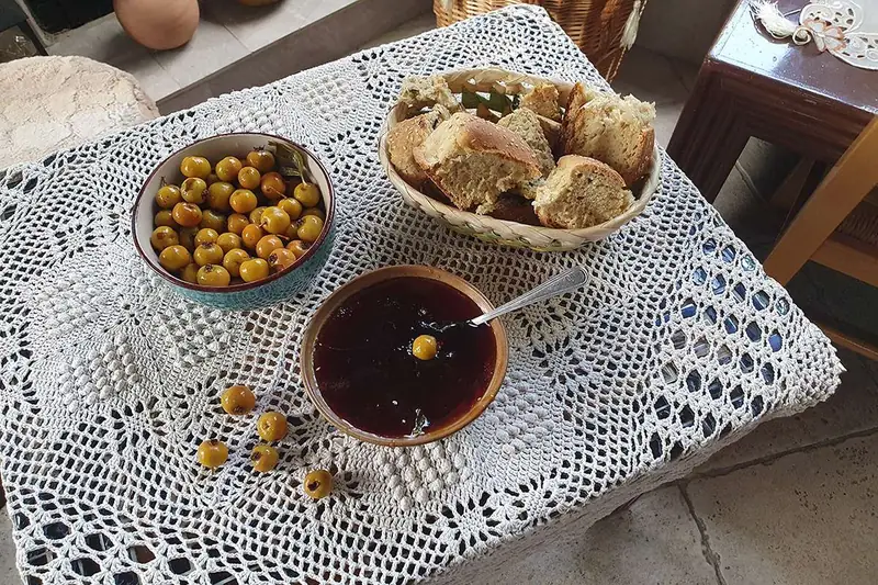 MOSFILO (HAWTHORN) FESTIVAL