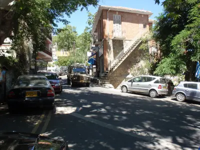 Platres Square